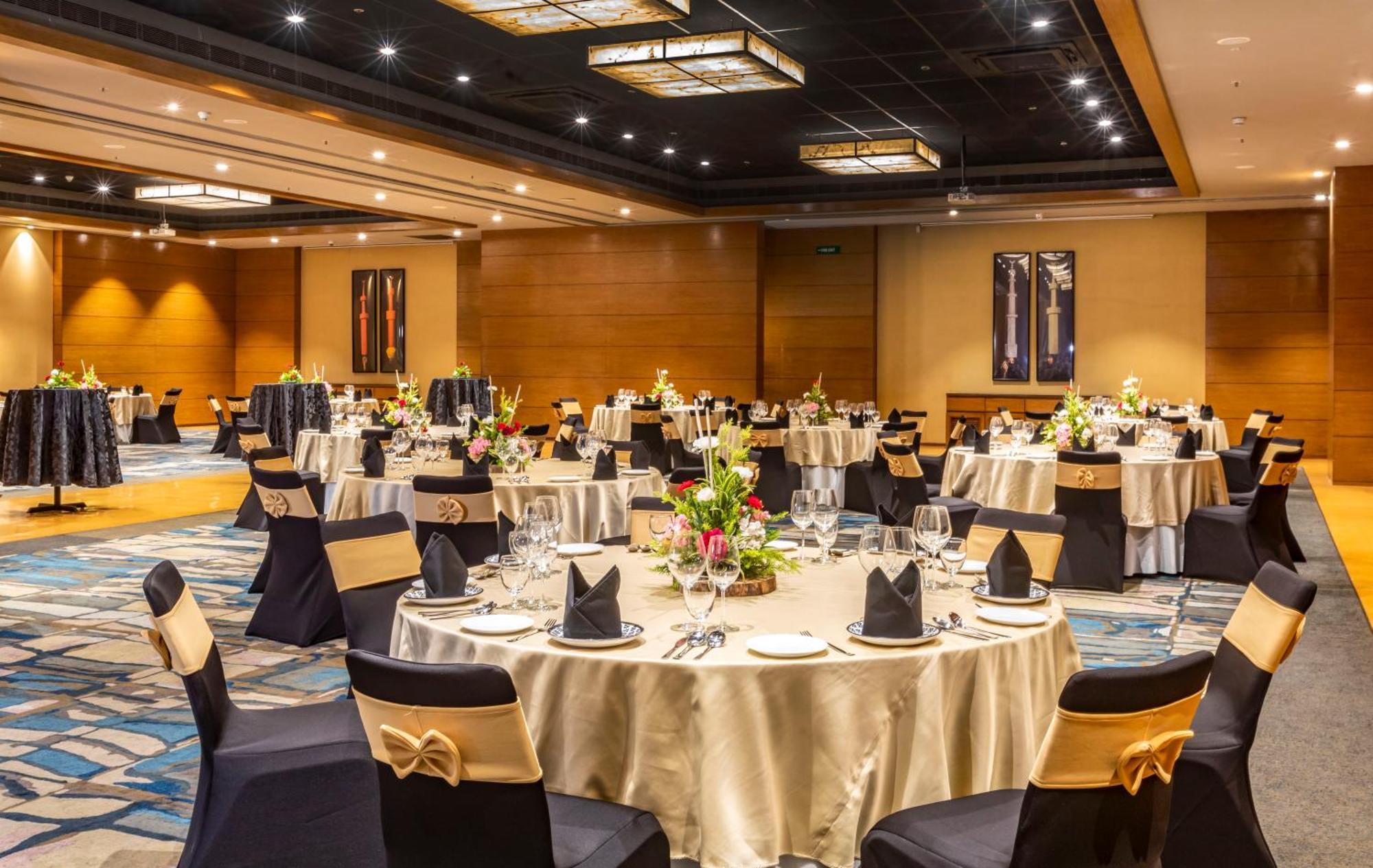 Altair Boutique Hotel Kolkata Exterior photo