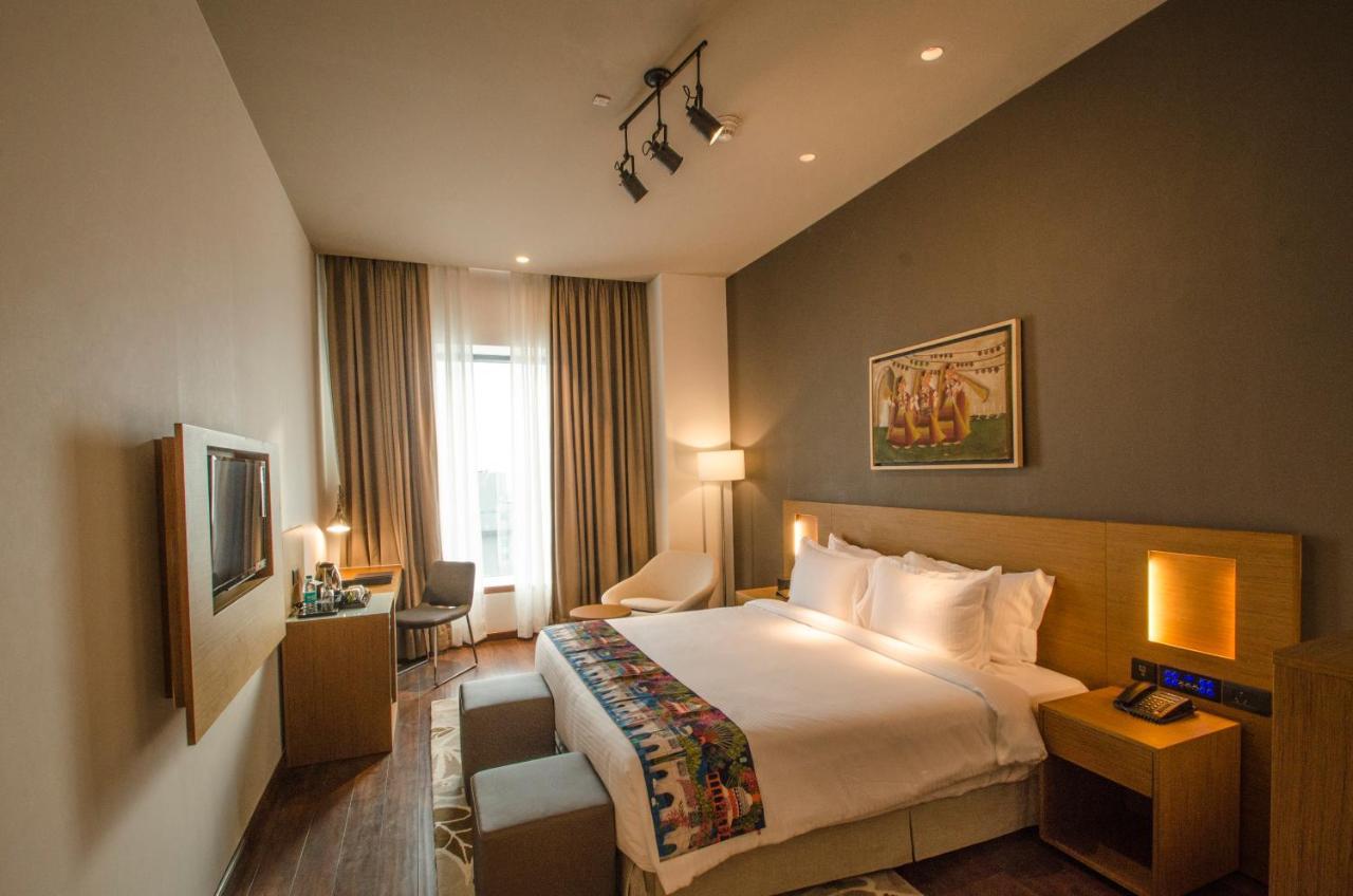 Altair Boutique Hotel Kolkata Exterior photo